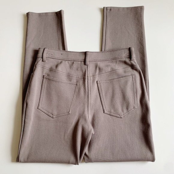 Chicos NWT The So Slimming Peyton Pant Basic Texas Taupe Tan Size 00 Short - Picture 2 of 8